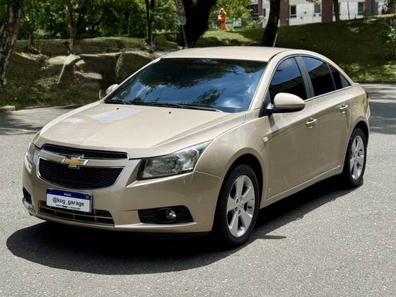 CHEVROLET CRUZE 1.8 LT 16V FLEX 4P AUTOMÁTICO CHEVROLET CRUZE 1.8 LT 16V FLEX 4P AUTOMÁTICO